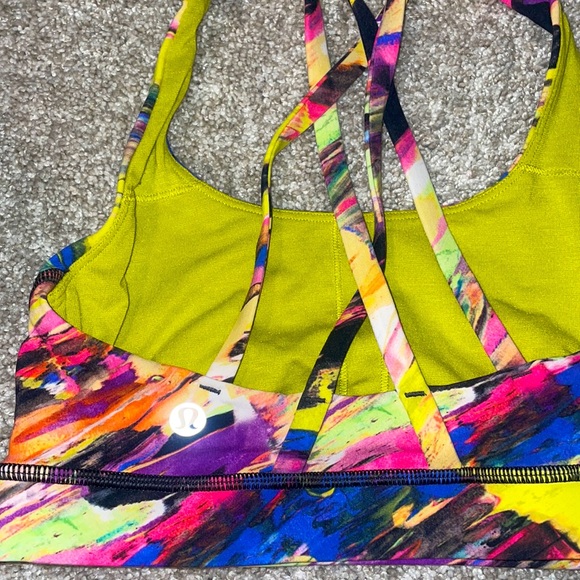 LULULEMON size two bra